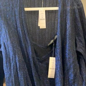 Sweater set. Camisole and long cardigan sparkly